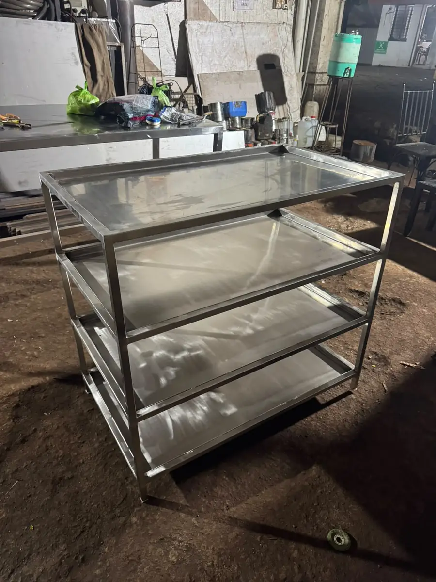 Three-tier stainless steel table trolley for process handling