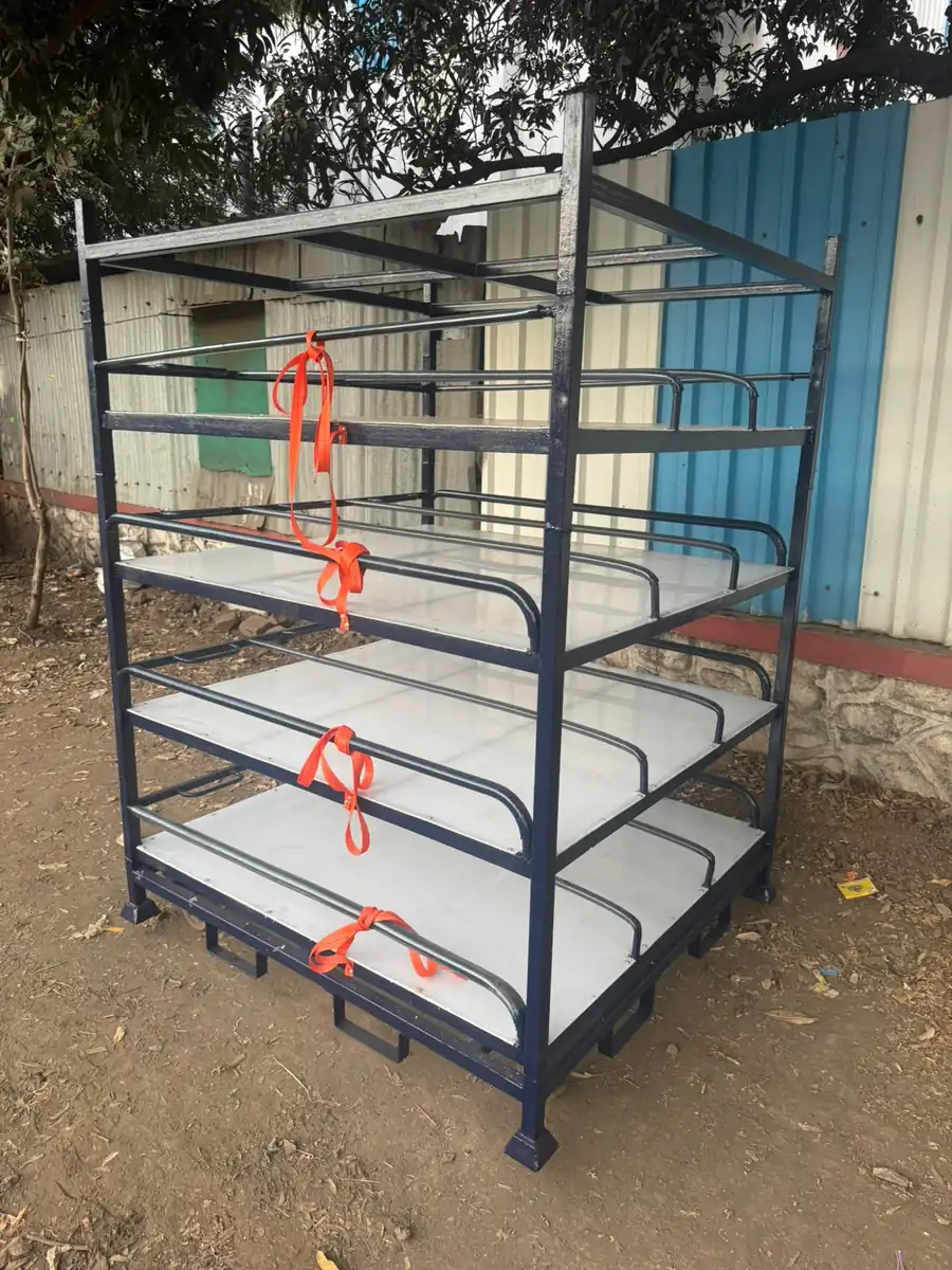 Special purpose material handling trolley with shelf trays